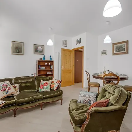 Casa Adelina, Center With Private Garden - Happy Stresa