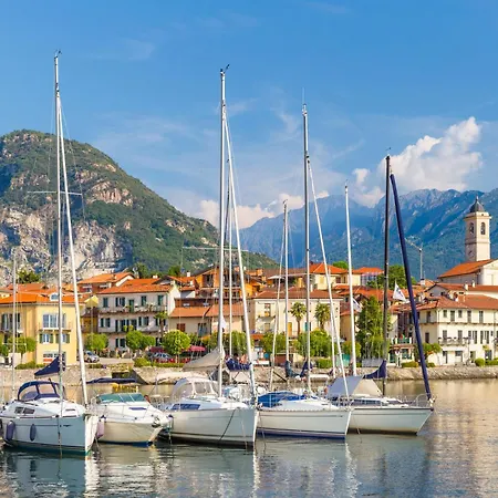Casa Adelina, Center With Private Garden - Happy Stresa